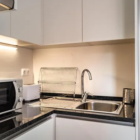 Akicity Arroios Evergreen Apartment *