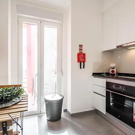 Akicity Arroios Evergreen Apartman *